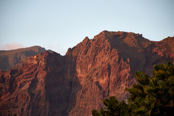 Fototapeta premium Panoramic views of the stunning Cliffs of Los Gigantes at sunset on the island of Tenerife