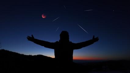 Fototapeta premium Amateur astronomer enjoying observing stars, planets, Moon and other celestial objects.