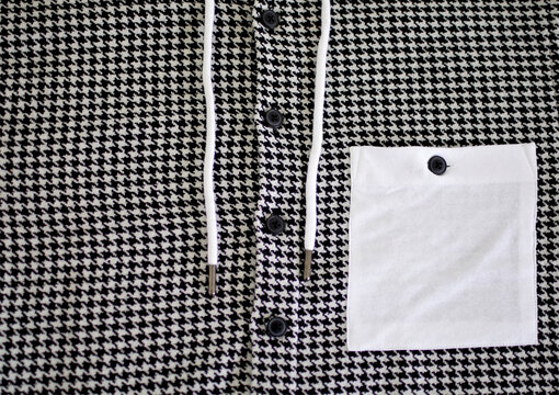 Black and white houndstooth pattern.