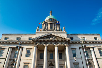Naklejka premium The Custom House at the capital city of Dublin in Ireland.