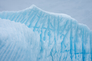 Iceberg landscape © Staffan Widstrand