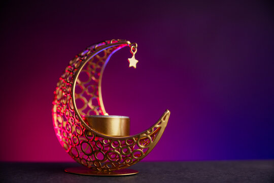 Ramadan themed image with dates, half moon and lamps. 