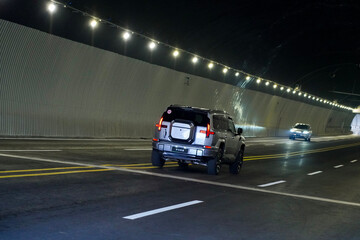 Obraz premium Chinese brand cars using Huawei's intelligent driving system are currently undergoing testing and trial drives.