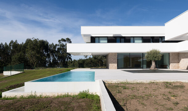 Contemporary house with pool and minimalist design