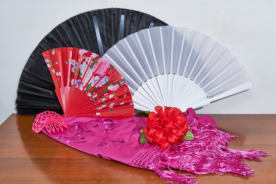 Spanish flamenco dance accessories with fans silk shawl rose and hair comb