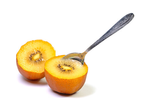 Kiwi vor wei&szlig;em Hintergrund