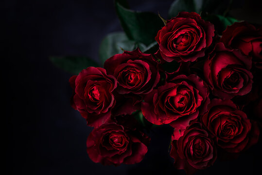 Bouquet of red roses