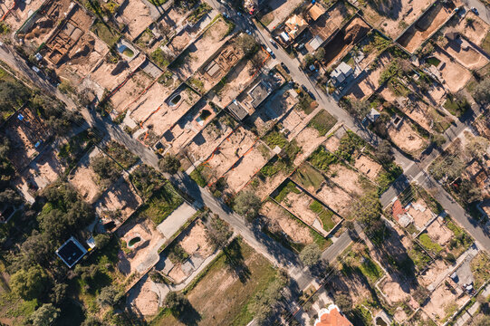 Drone view of empty lots of homes left behind from the Eaton fire, Pacific Palisades. January 2025, a series of 14 destructive wildfires affected the Los Angeles County in California, United States.