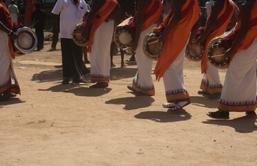 	
Tavil is a barrel-shaped percussion instrument from South India. It is also widely used in Andhra Pradesh, Karnataka, Kerala, Telangana and in the North and East of Sri Lanka.
