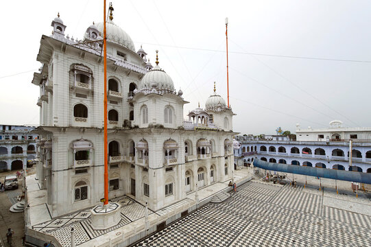 view of the sikh gurudwara