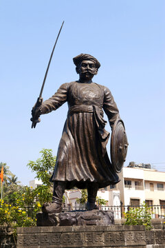 statue of kanhoji angre
