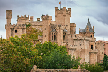 The Castle That Watches Time: Olite’s Crowned Sentinel of Stone © ADEQUARL