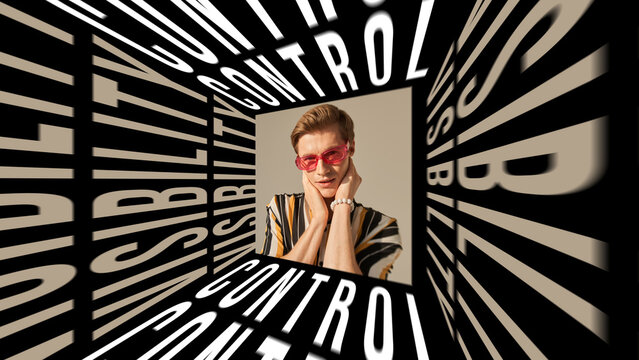 Titles Animated Display Square 14