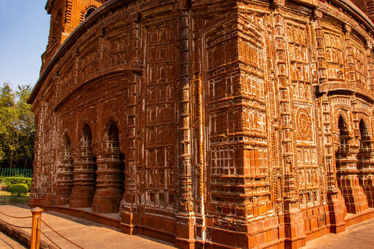Shyamray Temple in Bishnupur, Bankura, West Bengal, India, is a classic terracotta temple showcasing exquisite carvings, Panchratna architecture, and Vaishnavite heritage.
