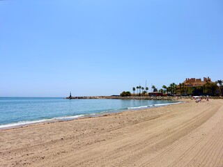 Obraz premium Playa de Torreguadiaro, beach with a view to Sotogrande near Torreguadiaro at the Mediterranean Sea, Costa del Sol, Andalusia, Spain