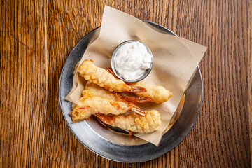 Crispy Shrimp Tempura With Creamy Dip
