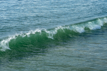 breaking wave in the ocean