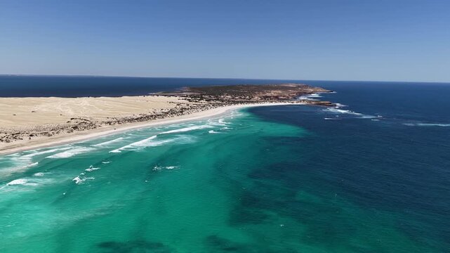 Scott Bay, Fowlers Bay, South Australia &ndash; 4K aerial drone view of Great Australian Bight coastline, turquoise ocean, sand dunes, white sand beach and limestone cliffs