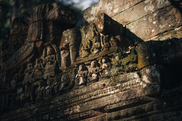 Fototapeta premium Intricate Stone Carvings on Ancient Wall of Ta Som Temple in Cambodia