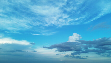 Obraz premium Aerial view of clouds and sky