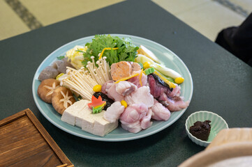 あんこう鍋　具材　土鍋