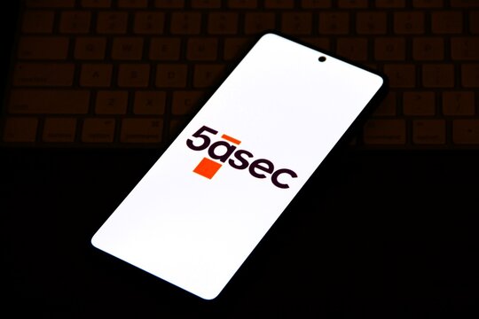 5&agrave;sec - sancass&eacute;c- Rede de lavanderias de origem francesa, especializada no tratamento, limpeza (a seco e &aacute;gua), passadoria e conserva&ccedil;&atilde;o de roupas e tecidos. 
