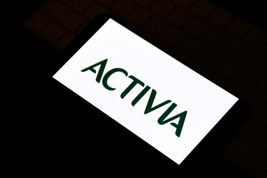 Activia - Linha de produtos l&aacute;cteos funcionais da Danone que cont&eacute;m probi&oacute;ticos vivos, especificamente a bact&eacute;ria Bifidobacterium animalis lactis (ou Bifidus ActiRegularis).
