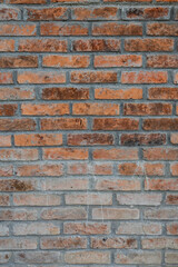 Naklejka premium Textura de pared de ladrillo envejecido con mortero gris y estilo urbano
