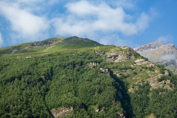 Obraz premium Mountain green hill valley landscape.