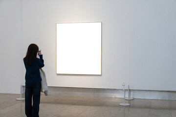 Fototapeta premium man in gallery