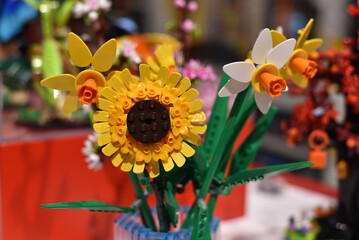 Naklejka premium Warsaw, August 6, 2024. A bouquet made of Lego. 