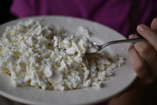Cottage cheese. Cheese. Healthy food. Food for children. Breakfast. Cheese plate.