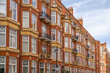 Obraz premium Luxury Red Brick Victorian Apartments in London, England