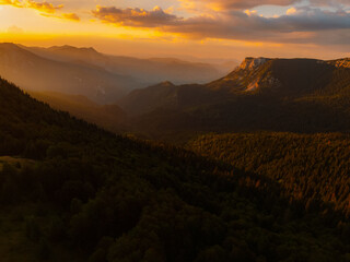 Obraz premium Sunset over Sutjeska National Park from Prijevor saddle, Bosnia and Herzegovina mountains with Bosanski Maglic the highest mountain in Bosnia and Herzegovina