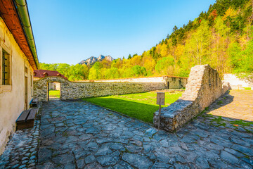 Medieval monastery Cerveny Klastor near Peak Tri Koruny or Trzy Korony in Pieniny National park in Slovakia and Poland © Zedspider