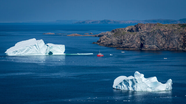 Majestic iceberg off the coast of Twillingate, Newfoundland, Canada.