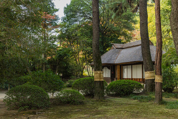 日本　岡山県岡山市北区にある後楽園の観騎亭