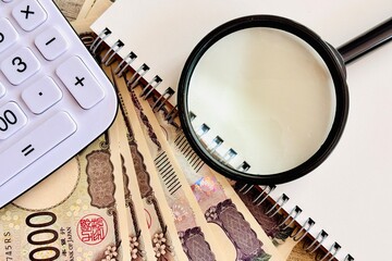 お金の問題を見直すイメージ