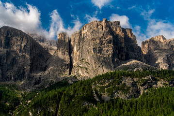 Obraz premium Beautiful mountain landscape. View of the Italian Dolomites in South Tyrol, included on the UNESCO list.
