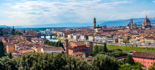 Obraz premium Florence cityscape with Duomo, river Arno, and Ponte Vecchio from above