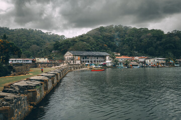 Fototapeta premium The ruins of the old spanish fort - Portobelo, Panama