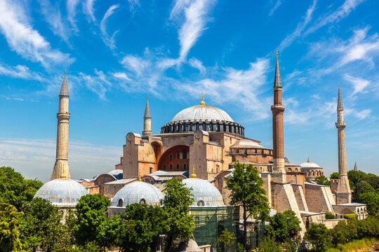 Hagia Sophia in Istanbul, Turkey i