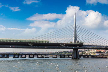 Obraz premium Golden Horn Metro Bridge in Istanbul, Turkey