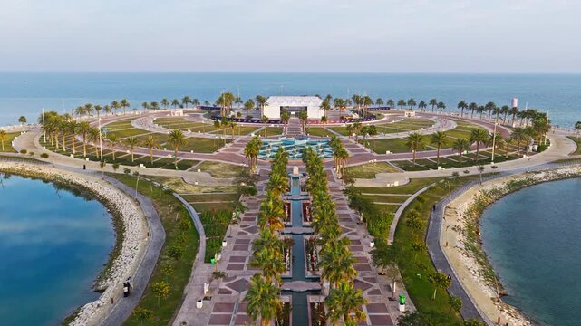 Al-Khobar, Saudi Arabia: Video footage of the Al-Khobar Corniche