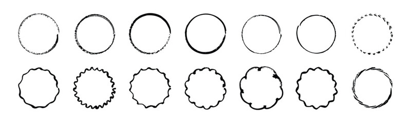 Obraz premium Hand Drawn Circle Frames, Brush Stroke Round Shapes Vector Set 