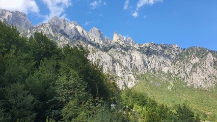 Obraz premium Untouched Alpine Nature and Scenic Mountains in Valbona National Park