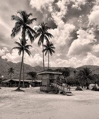 Fototapeta premium Lifeguard hut on beach in Trinidad