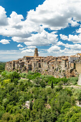 Obraz premium Pitigliano town built on tufa rock cliff in Tuscany, Italy