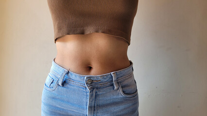 Casual Midriff Fashion with Ribbed Crop Top