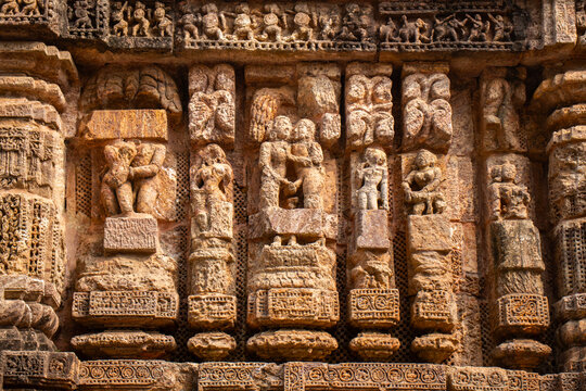 This erotic stone sculpture at the Konark Sun Temple depicts an intimate couple in close embrace, symbolizing fertility, human desire, and tantric philosophy in Odishan temple art.
